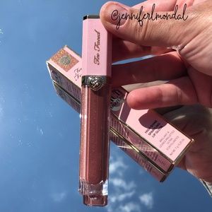 😍NWT Stocks & Bondage HighShine Gloss Too Faced😍